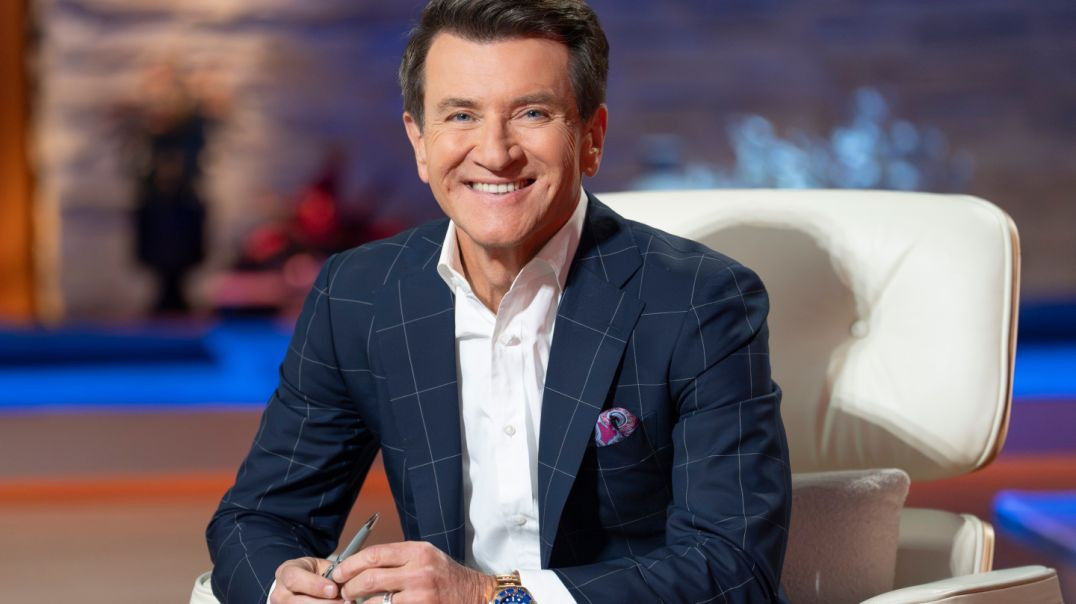 ⁣Không ai giàu khi làm thuê 💼 Robert Herjavec